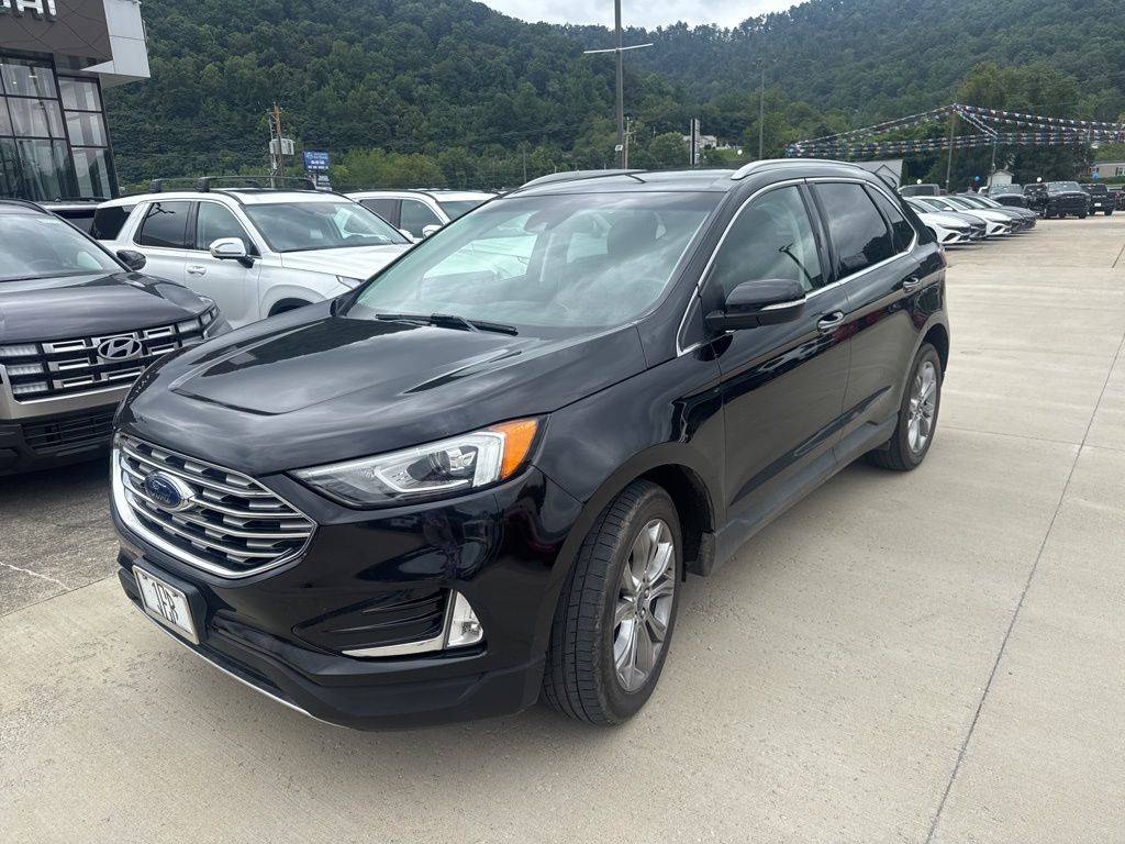 2019 Ford Edge Titanium — SUV — 116,795 mi — Pikeville, KY