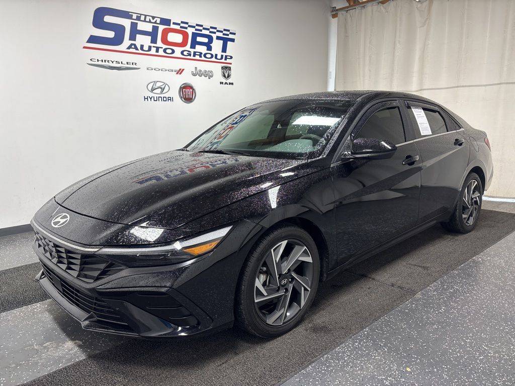 2024 Hyundai Elantra SEL — Sedan — 38,440 mi — Pikeville, KY
