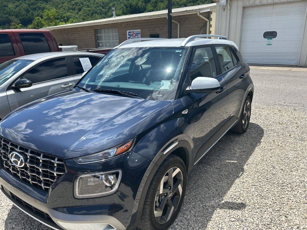 2024 Hyundai Venue Limited — SUV — 10,400 mi — Pikeville, KY