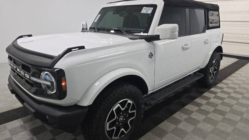 2023 Ford Bronco Outer Banks — SUV — 25,470 mi — Pikeville, KY