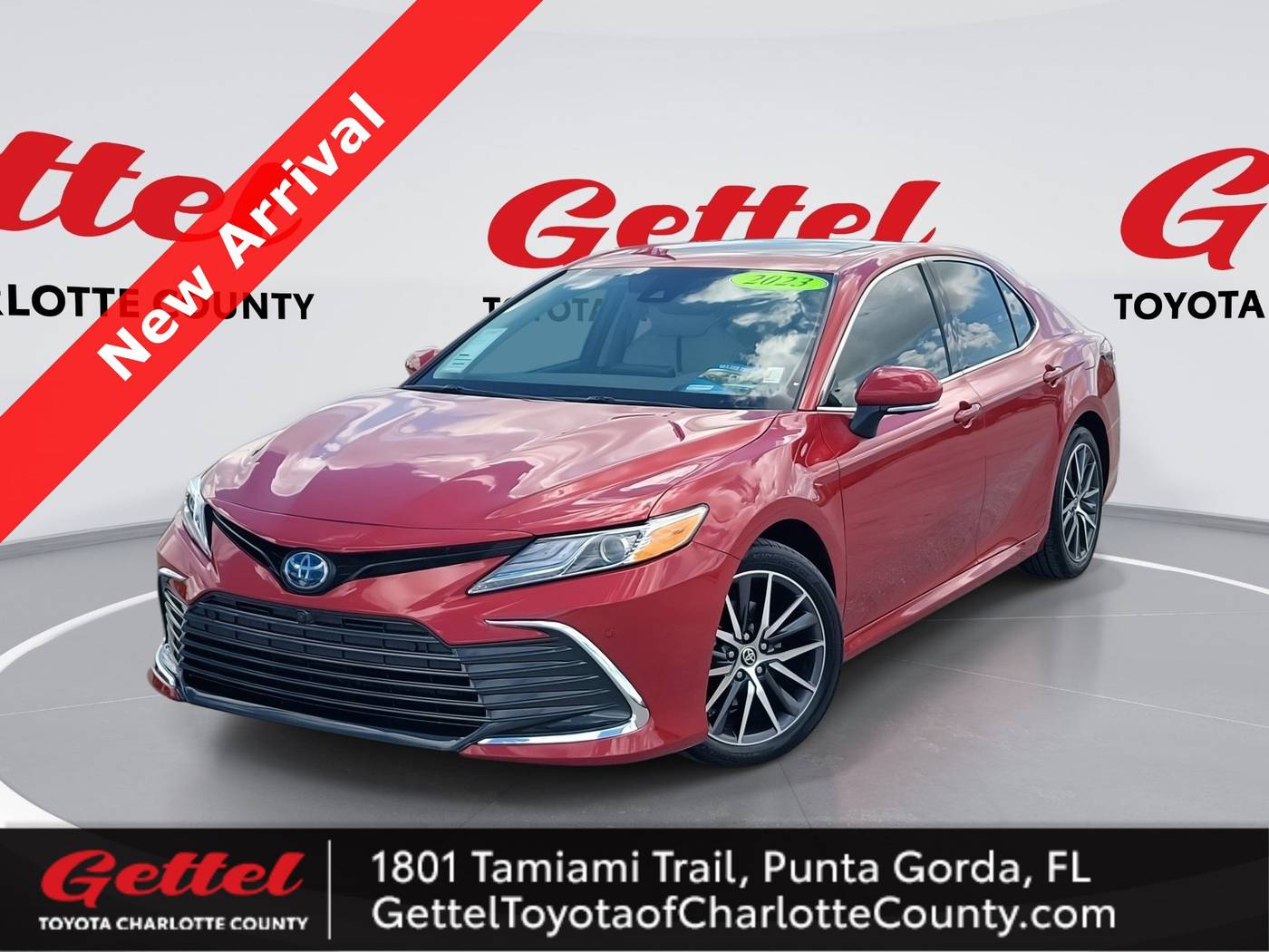 2023 Toyota Camry Hybrid XLE — Sedan — 11,557 mi — Punta Gorda, FL