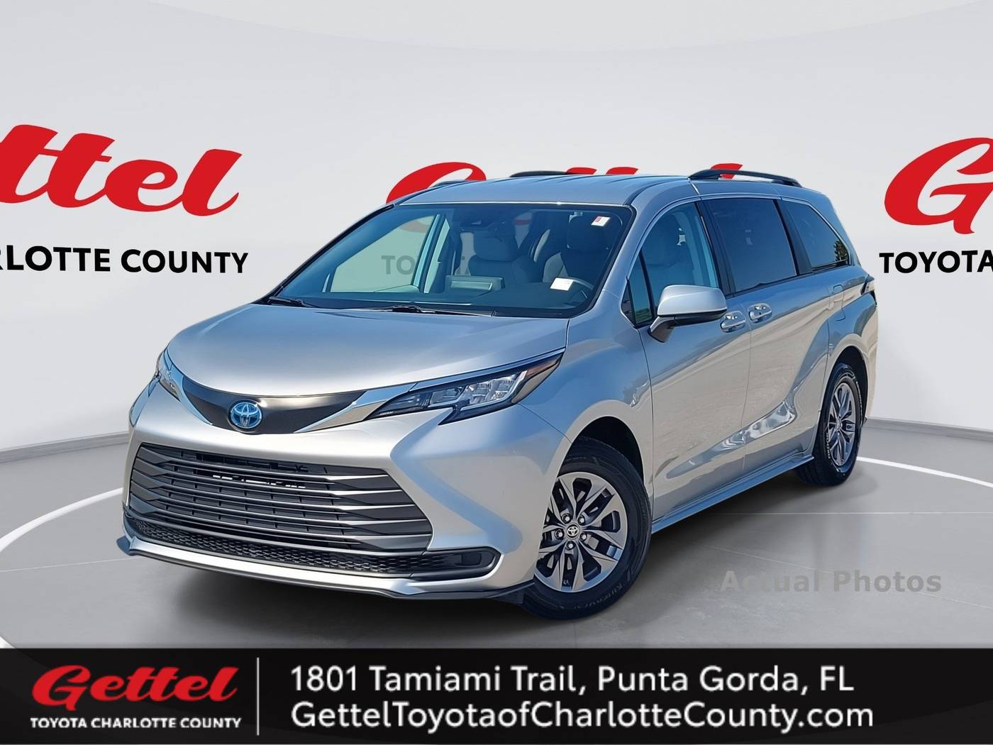 2023 Toyota Sienna LE — Minivan — 58,252 mi — Punta Gorda, FL