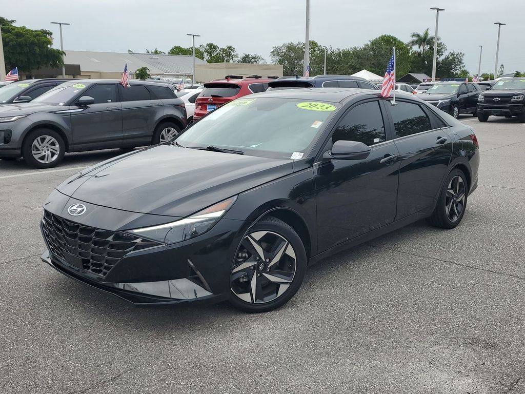 2023 Hyundai Elantra Hybrid Limited — Sedan — 22,627 mi — Punta Gorda, FL