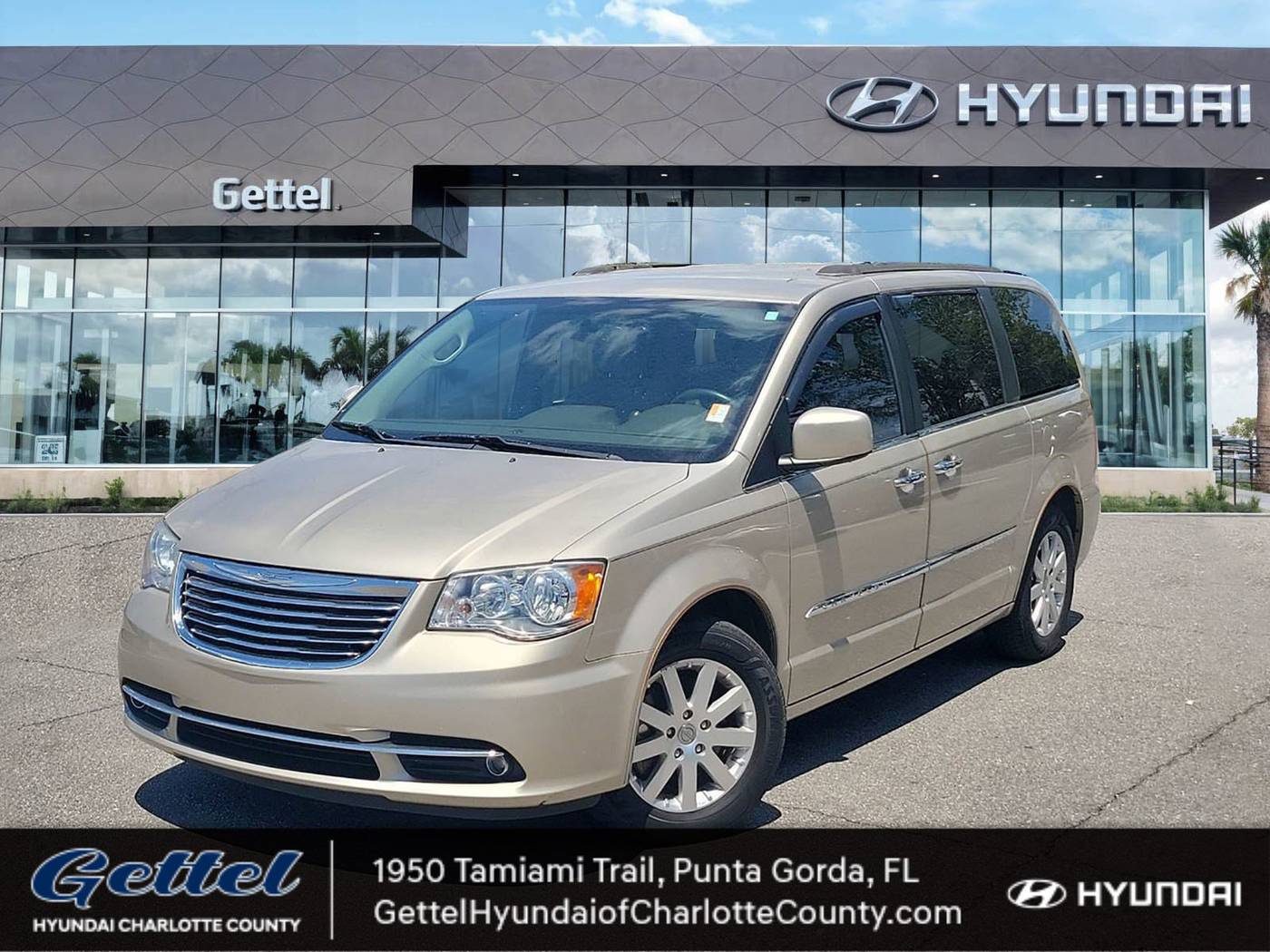 2015 Chrysler Town & Country Touring — Minivan — 64,013 mi — Punta Gorda, FL