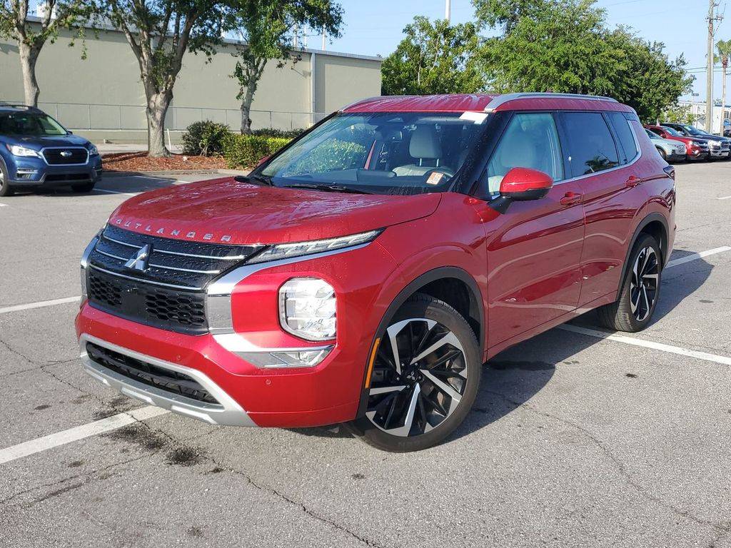 2024 Mitsubishi Outlander SEL — SUV — 4,288 mi — Punta Gorda, FL