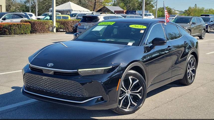 2025 Toyota Crown XLE — Sedan — 2,624 mi — Punta Gorda, FL