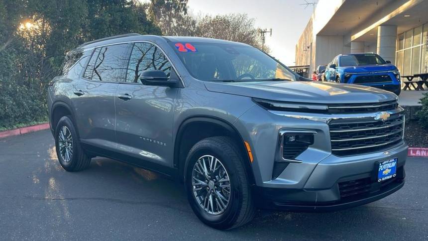 2024 Chevrolet Traverse LT — SUV — 25,778 mi — Santa Rosa, CA