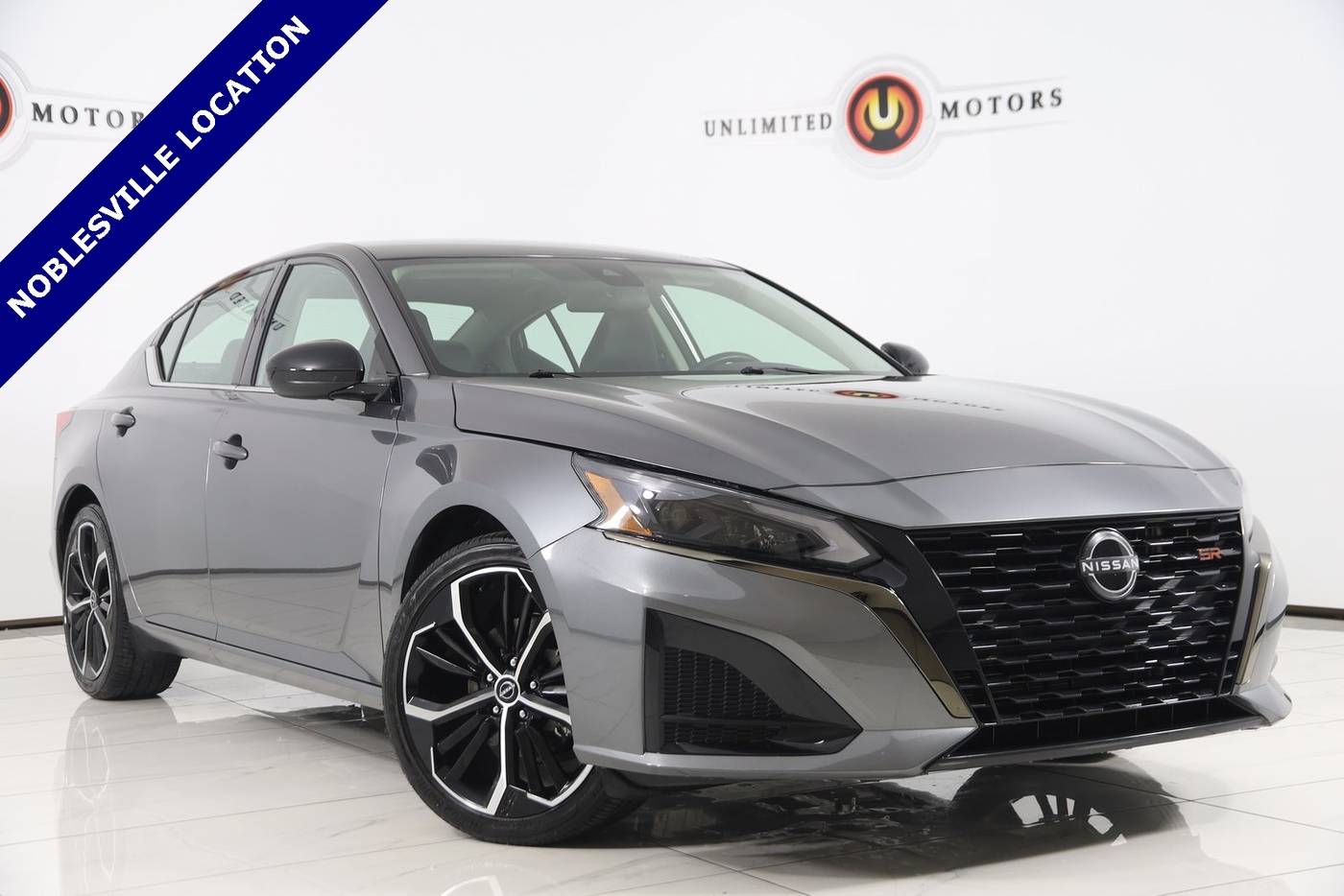 2023 Nissan Altima SR — Sedan — 21,416 mi — Noblesville, IN