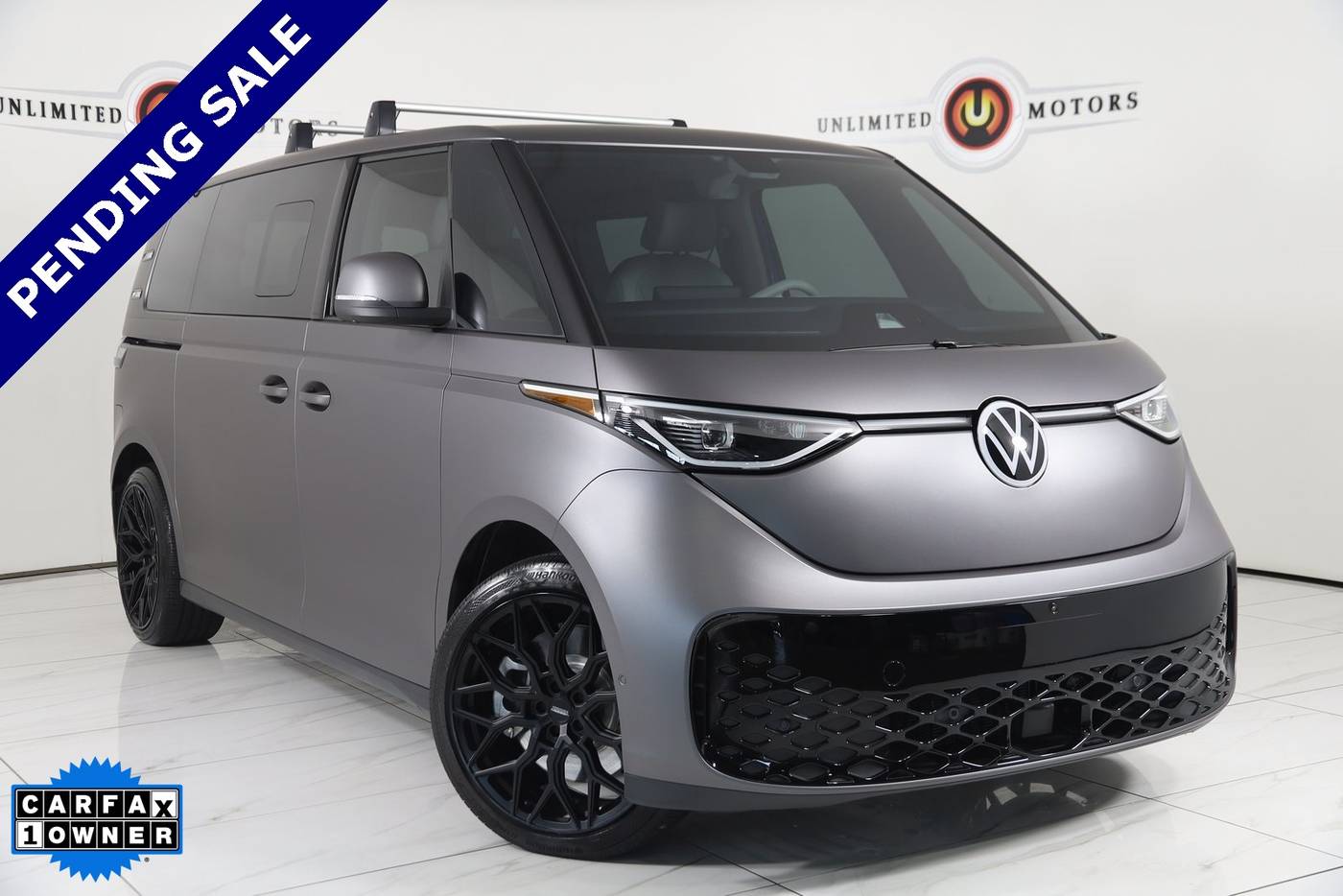 2025 Volkswagen ID.Buzz 1st Edition — Minivan — 665 mi — Noblesville, IN