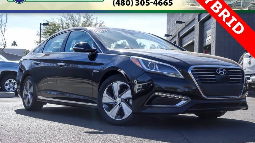 2017 Hyundai Sonata Hybrid Limited — Sedan — 59,455 mi — Gilbert, AZ