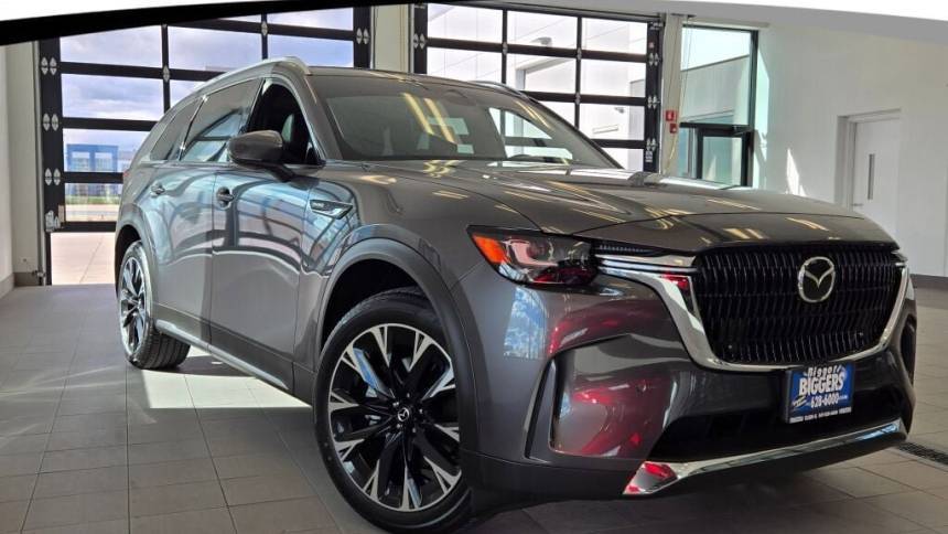 2024 Mazda CX-90 Plug-In Hybrid Premium — SUV — 2,328 mi — Elgin, IL