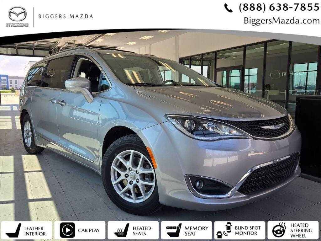 2020 Chrysler Pacifica Touring L — Minivan — 95,001 mi — Elgin, IL