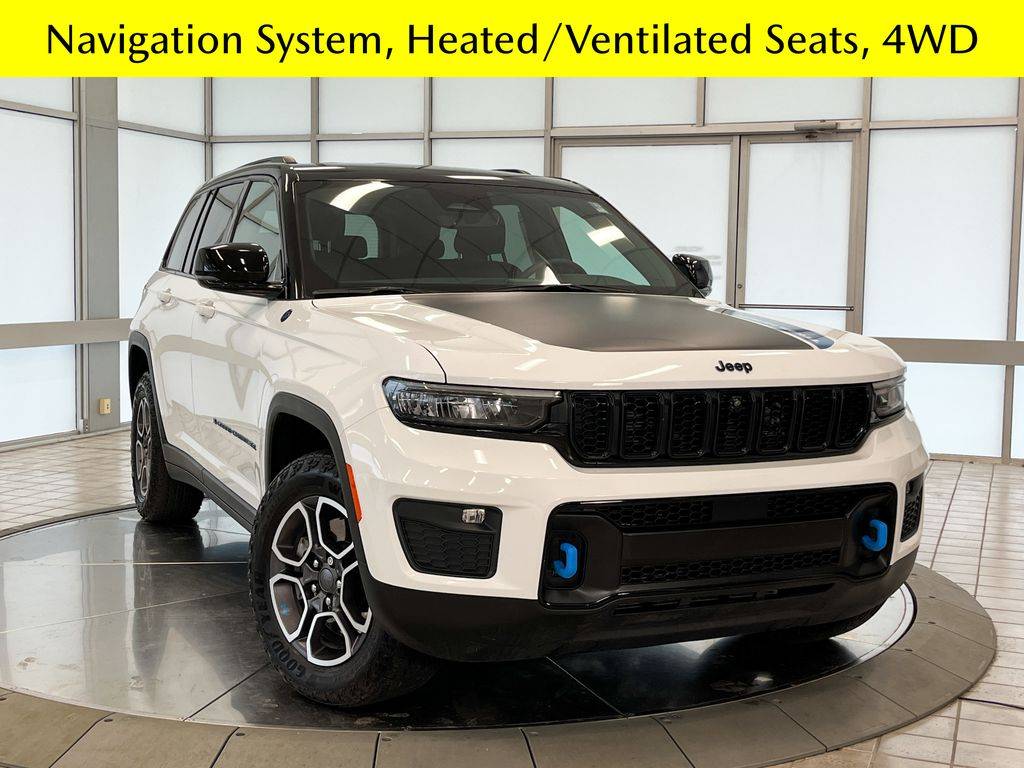 2022 Jeep Grand Cherokee Trailhawk 4xe — SUV — 29,736 mi — Elgin, IL