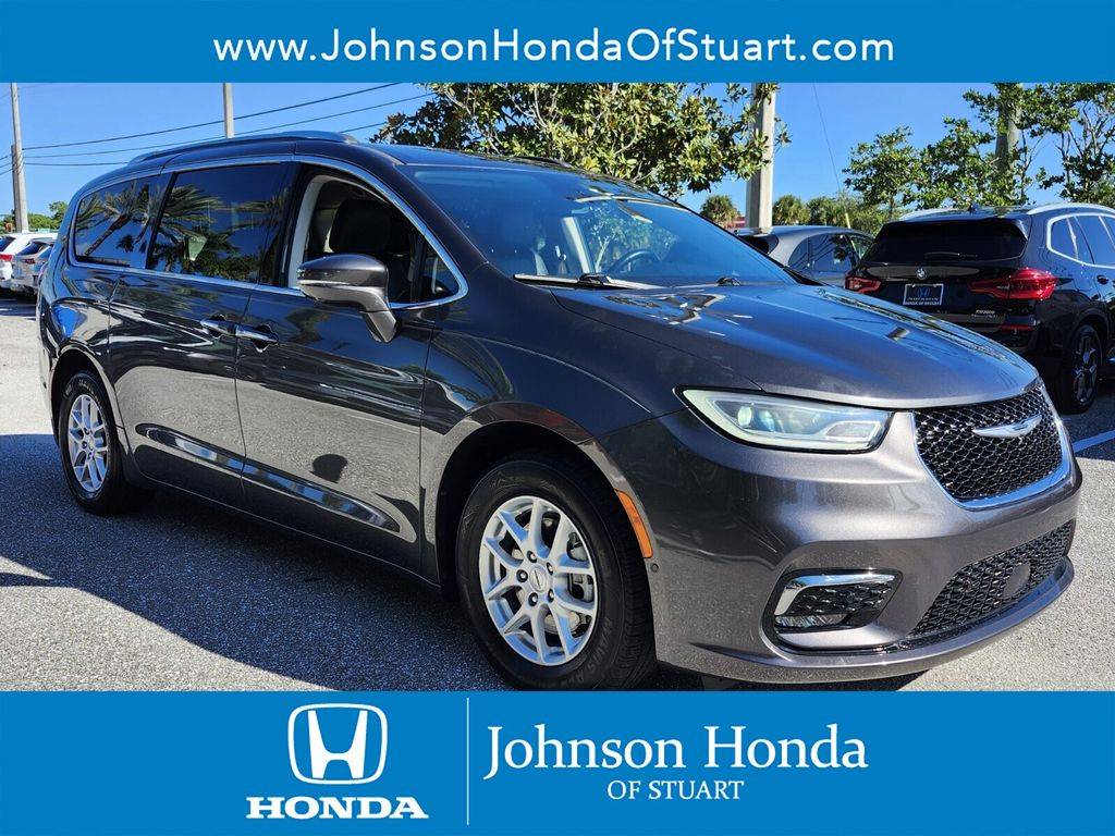 2021 Chrysler Pacifica Touring L — Minivan — 69,056 mi — Stuart, FL