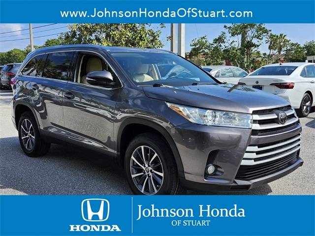 2019 Toyota Highlander XLE — SUV — 55,900 mi — Stuart, FL