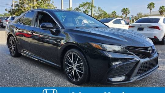 2022 Toyota Camry SE — Sedan — 52,216 mi — Stuart, FL