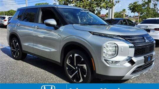 2023 Mitsubishi Outlander SE Special Edition — SUV — 28,998 mi — Stuart, FL