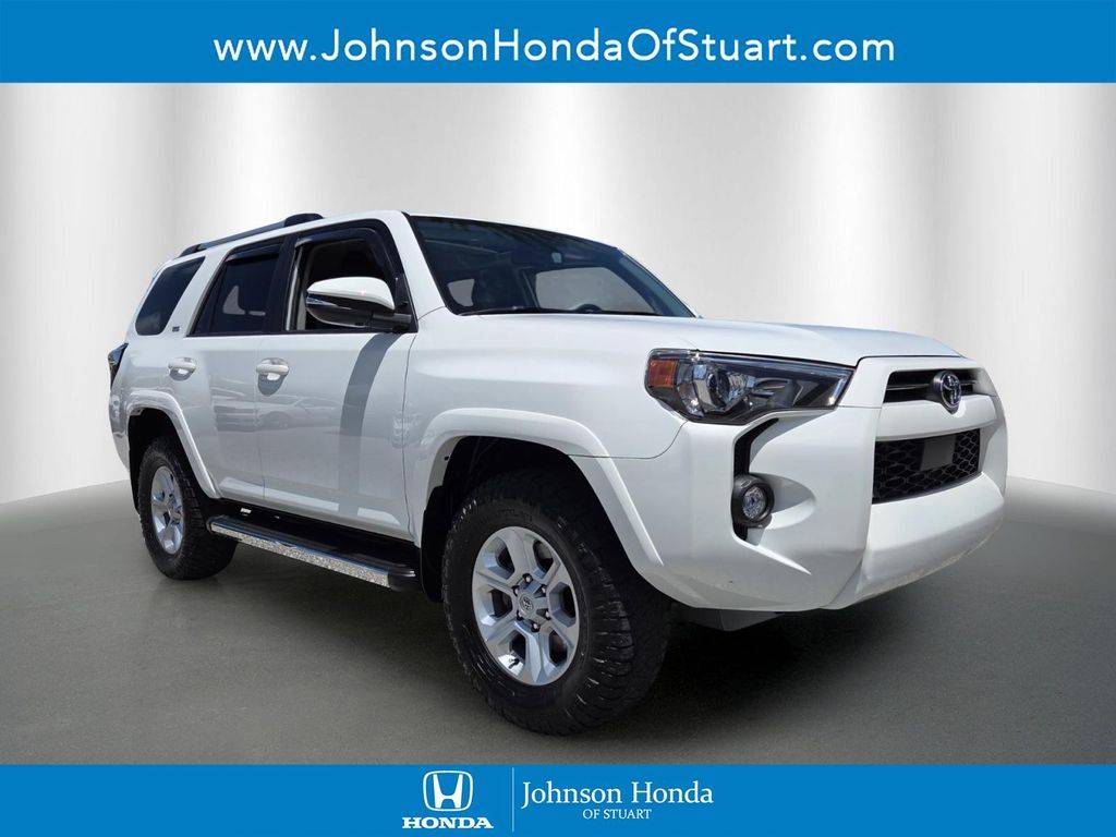 2024 Toyota 4Runner SR5 Premium