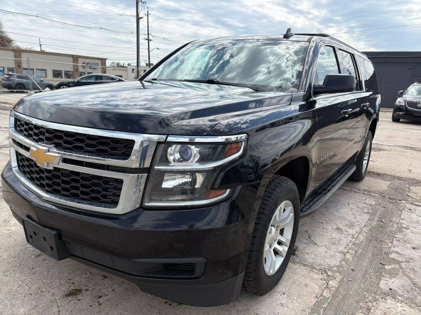 2017 Chevrolet Suburban LT — SUV — 145,745 mi — Pennsauken, NJ