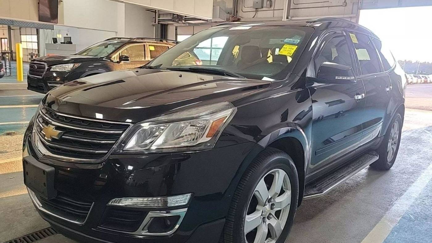 2017 Chevrolet Traverse LT — SUV — 125,940 mi — Pennsauken, NJ