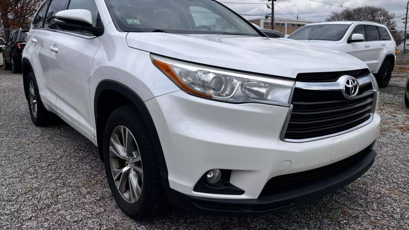 2015 Toyota Highlander XLE — SUV — 156,336 mi — Pennsauken, NJ