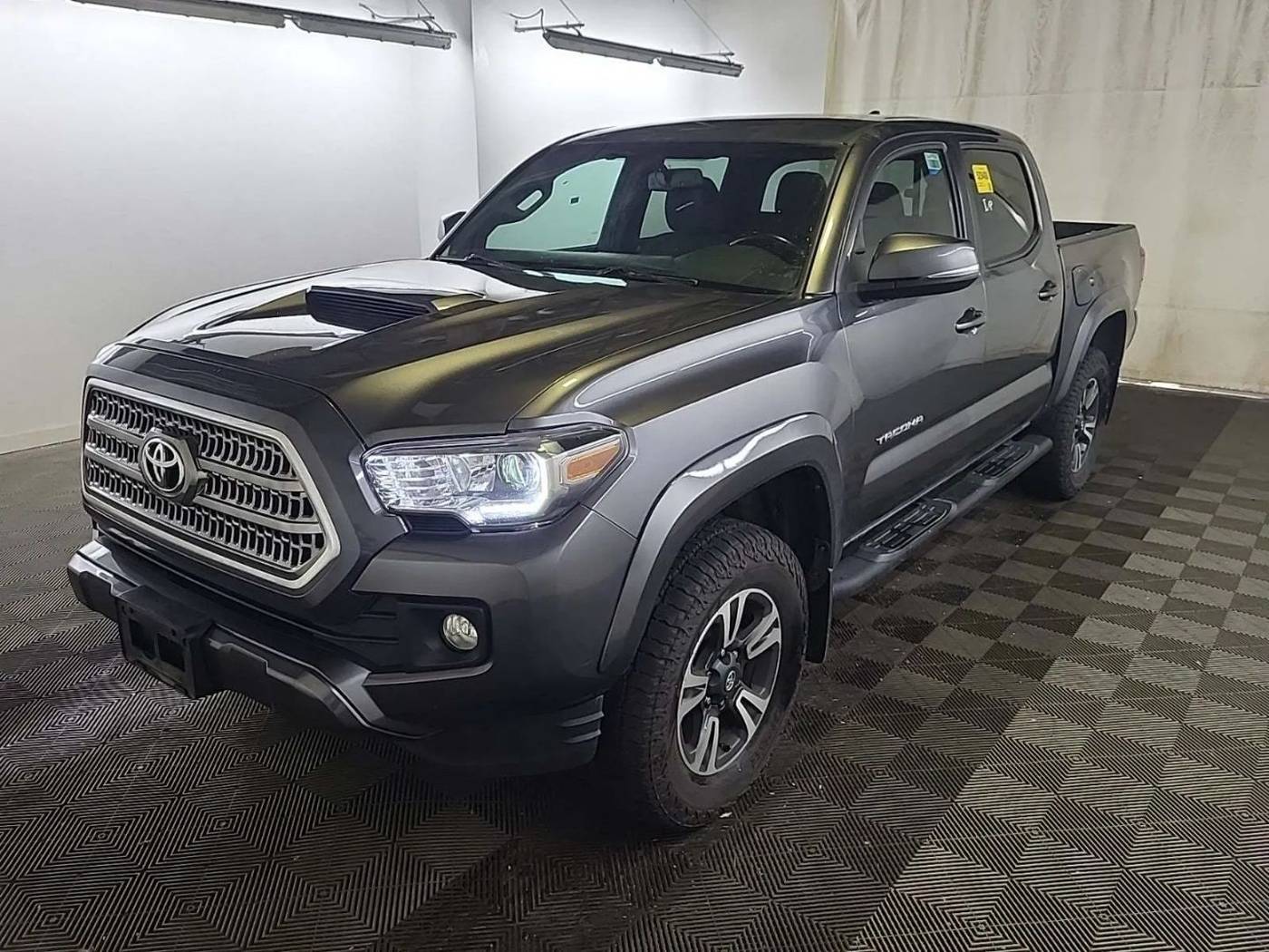 2016 Toyota Tacoma TRD Off Road — Pickup Truck — 161,144 mi — Pennsauken, NJ