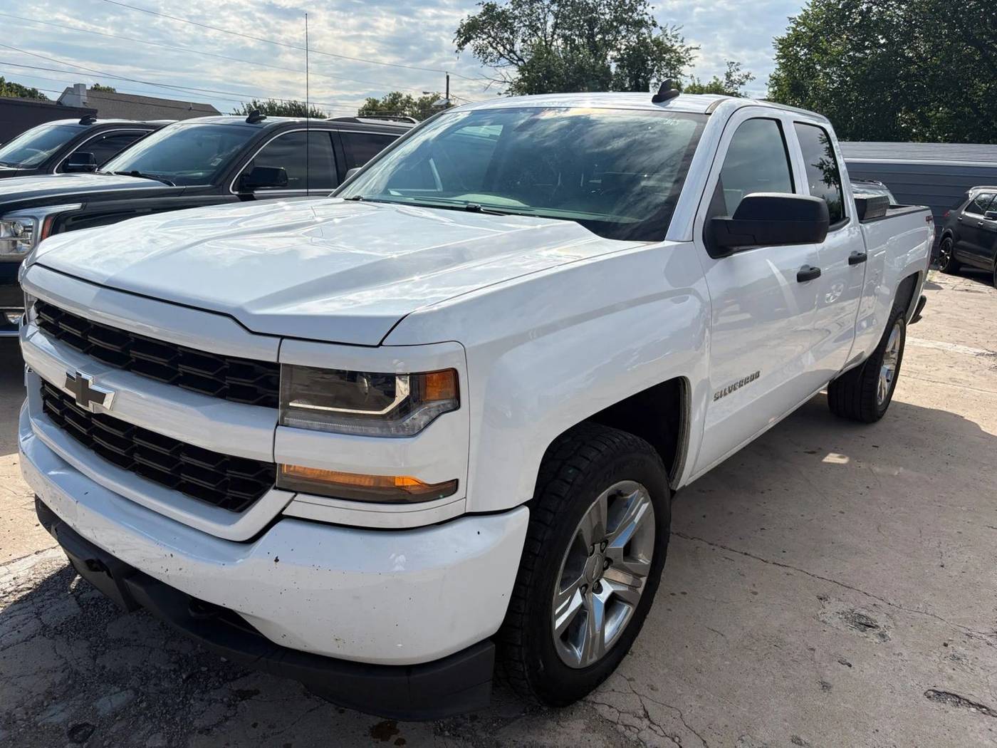 2018 Chevrolet Silverado 1500 Custom — Pickup Truck — 140,155 mi — Pennsauken, NJ