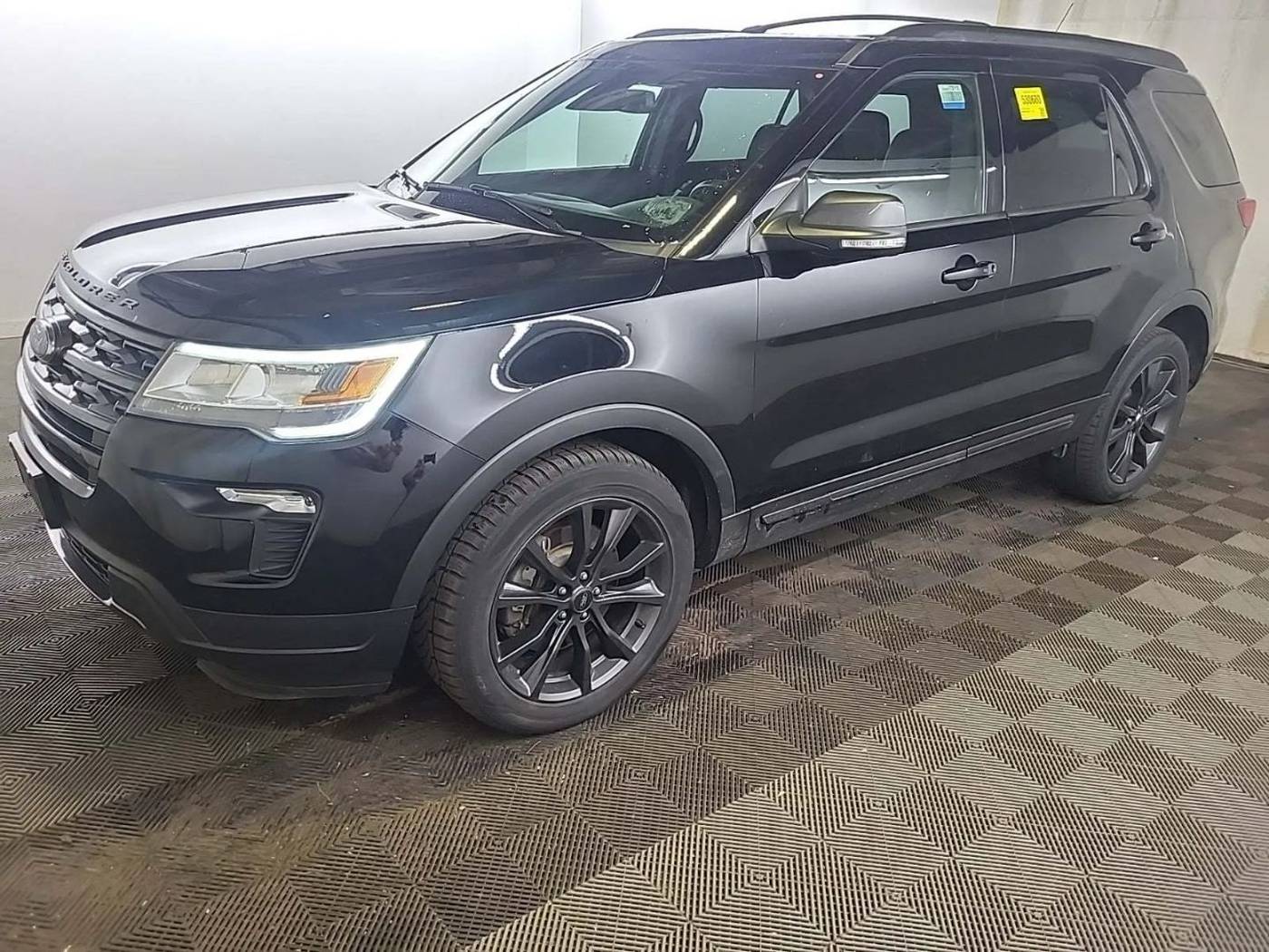 2018 Ford Explorer XLT — SUV — 105,373 mi — Pennsauken, NJ