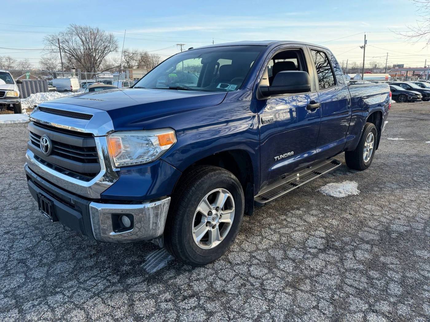 2014 Toyota Tundra SR5