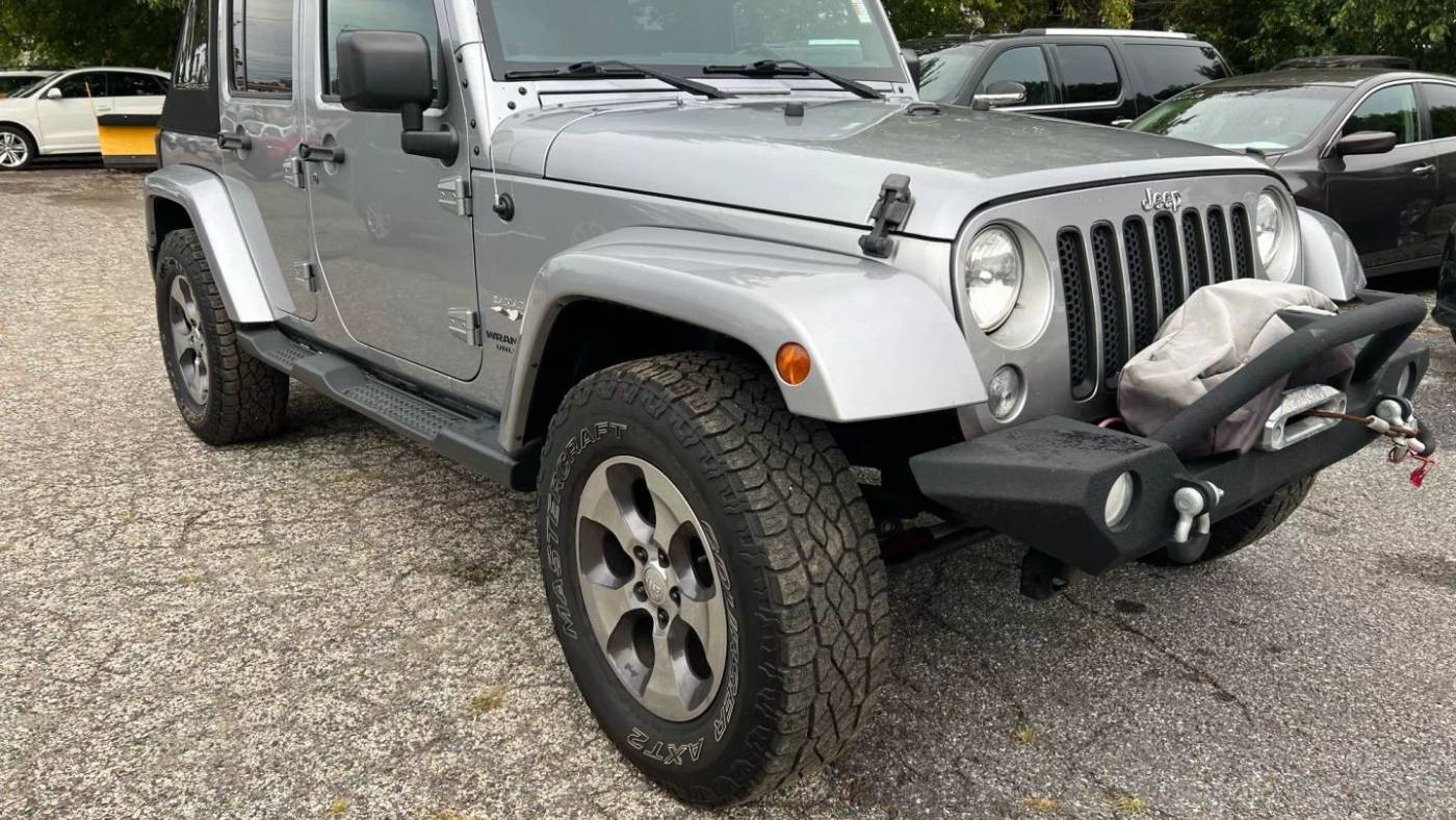 2016 Jeep Wrangler Sahara — SUV — 124,701 mi — Pennsauken, NJ