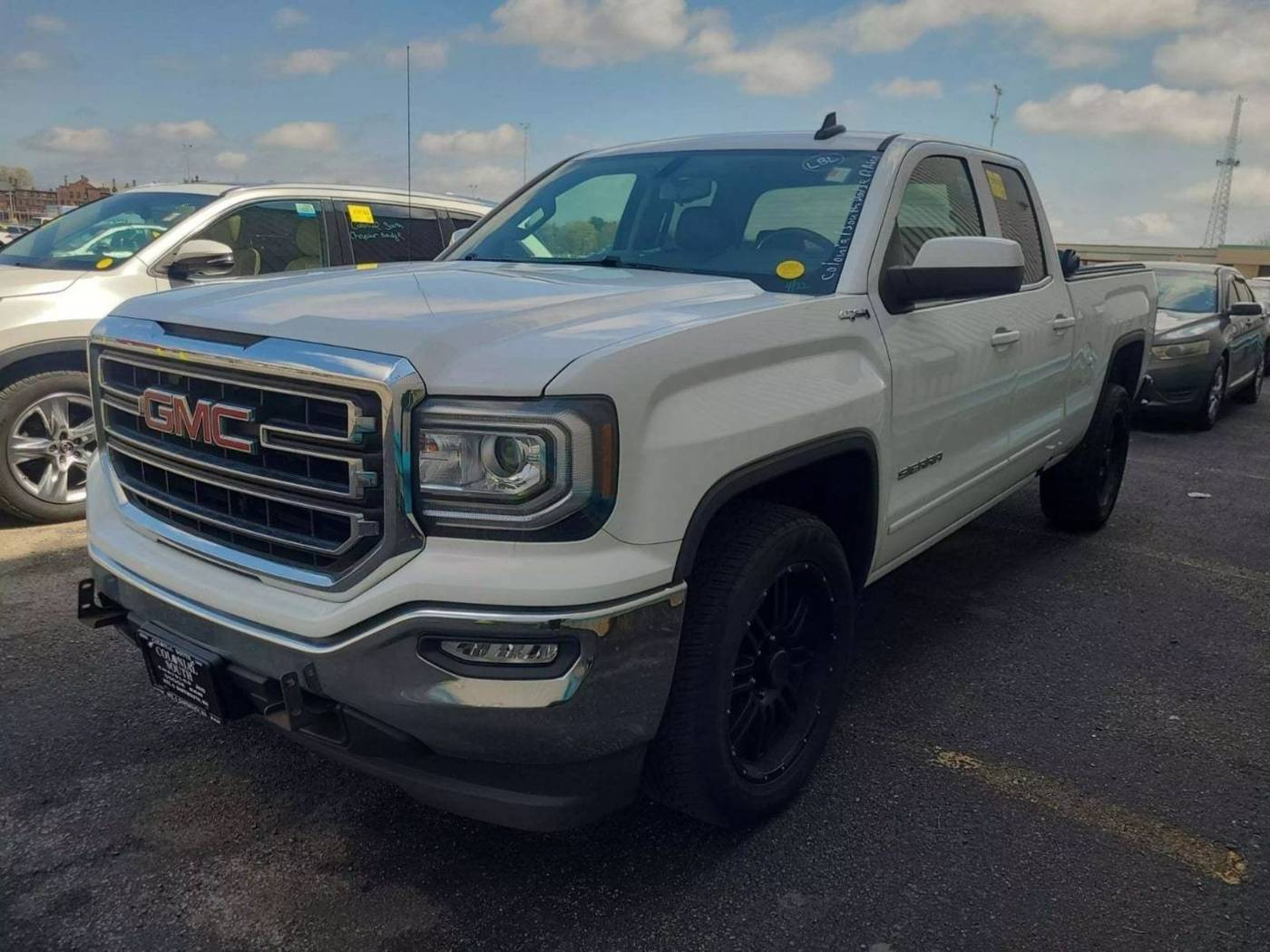 2017 GMC Sierra 1500 SLE — Pickup Truck — 109,550 mi — Pennsauken, NJ