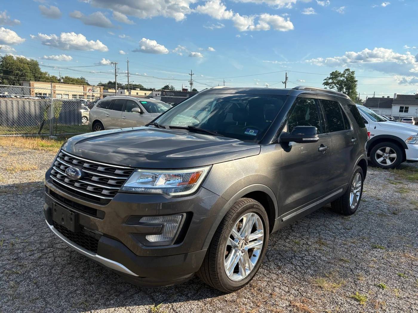 2017 Ford Explorer XLT — SUV — 111,956 mi — Pennsauken, NJ