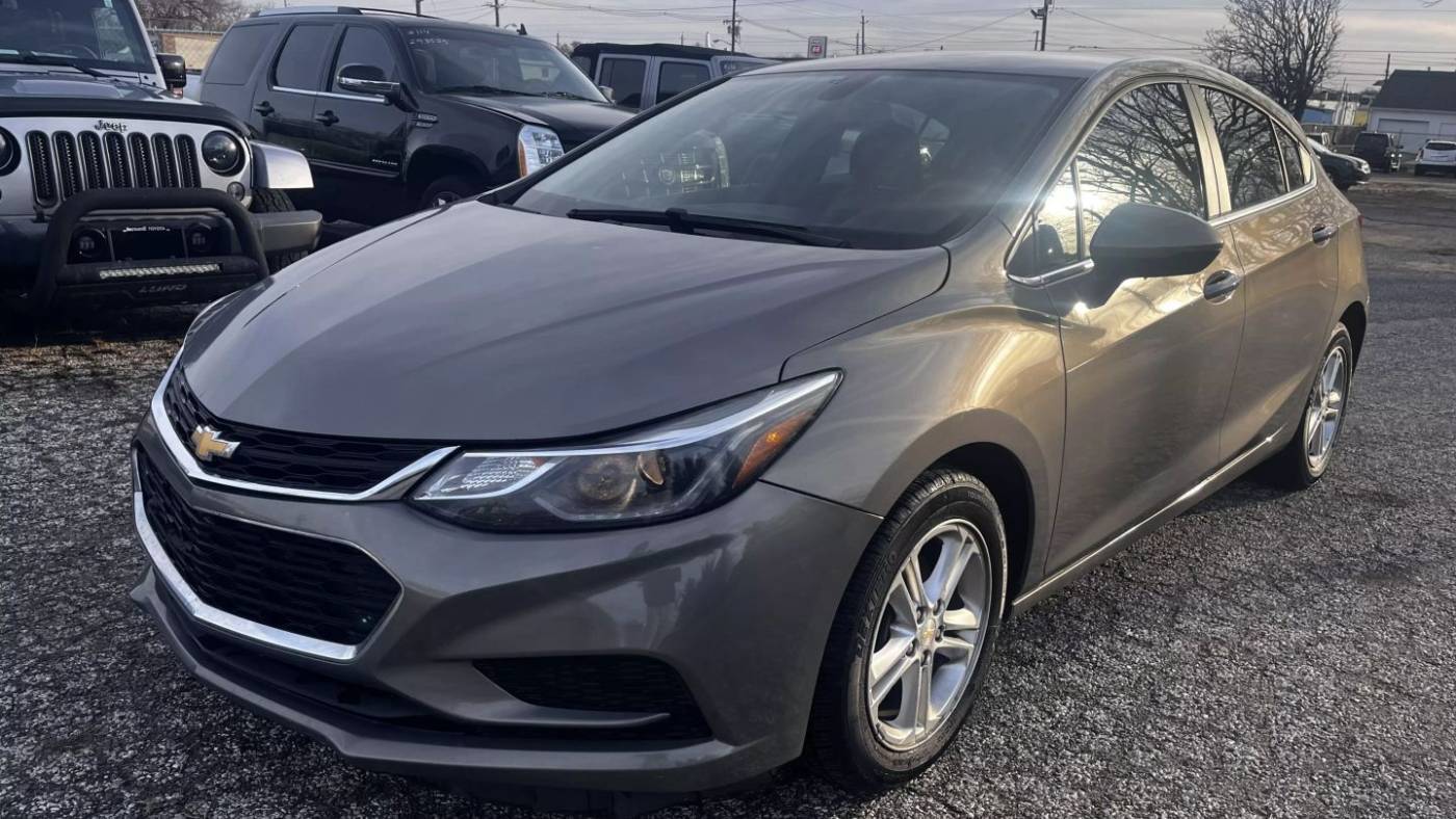 2018 Chevrolet Cruze LT — Hatchback — 133,491 mi — Pennsauken, NJ