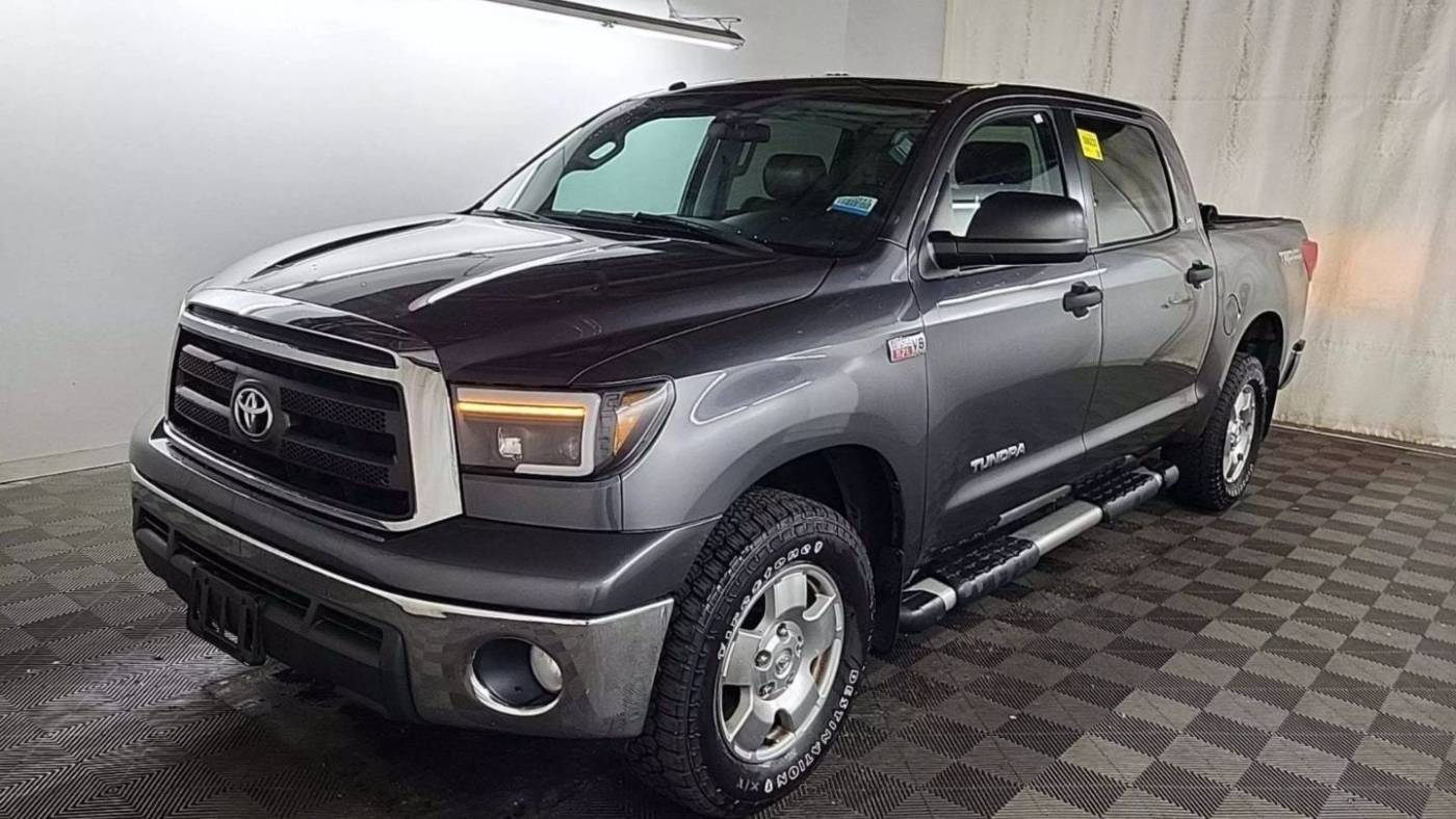 2011 Toyota Tundra Base — Pickup Truck — 193,825 mi — Pennsauken, NJ