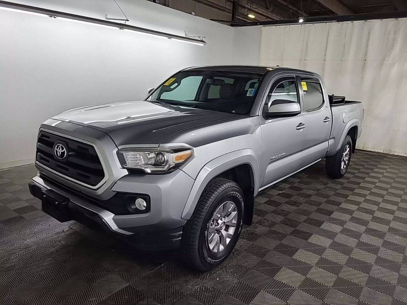2017 Toyota Tacoma SR5 — Pickup Truck — 134,344 mi — Pennsauken, NJ