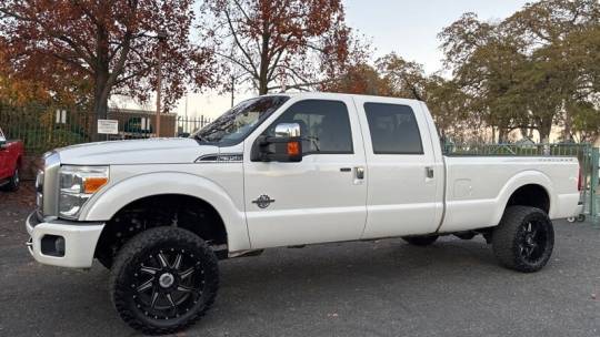 2014 Ford Super Duty F-350 XLT — Pickup Truck — 122,321 mi — Fair Oaks, CA