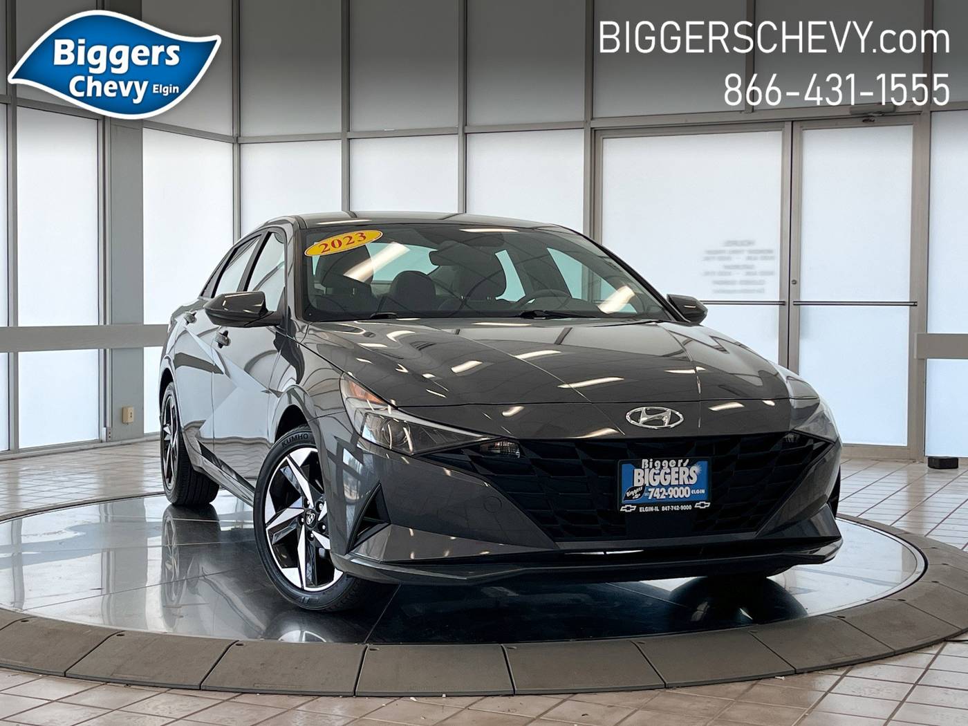 2023 Hyundai Elantra SEL — Sedan — 12,055 mi — Elgin, IL