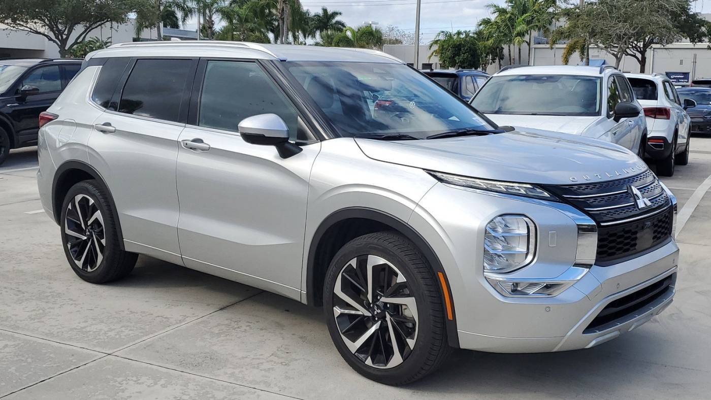 2022 Mitsubishi Outlander SEL Special Edition — SUV — 10,217 mi — Coconut Creek, FL