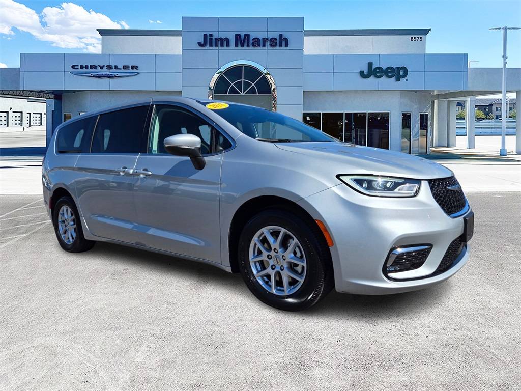 2023 Chrysler Pacifica Touring L — Minivan — 48,386 mi — Las Vegas, NV