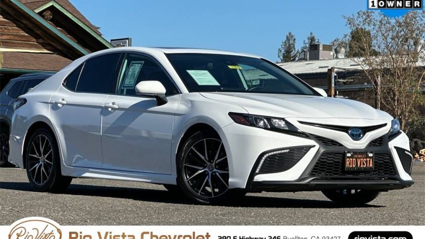 2022 Toyota Camry Hybrid SE — Sedan — 46,182 mi — Buellton, CA