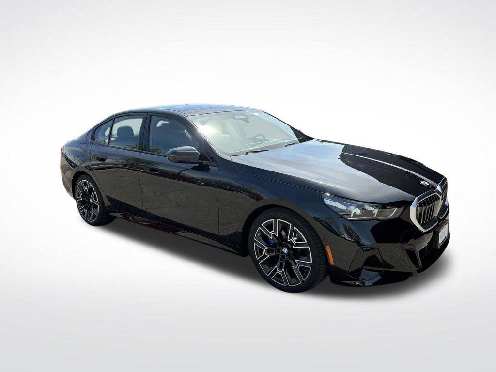 2024 BMW 5 Series 530i — Sedan — 8,899 mi — Dublin, OH