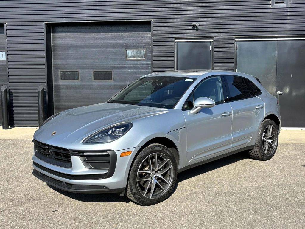 2024 Porsche Macan Standard — SUV — 7,460 mi — Dublin, OH