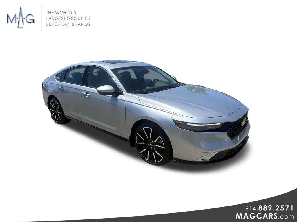 2023 Honda Accord Hybrid Touring — Sedan — 11,012 mi — Dublin, OH