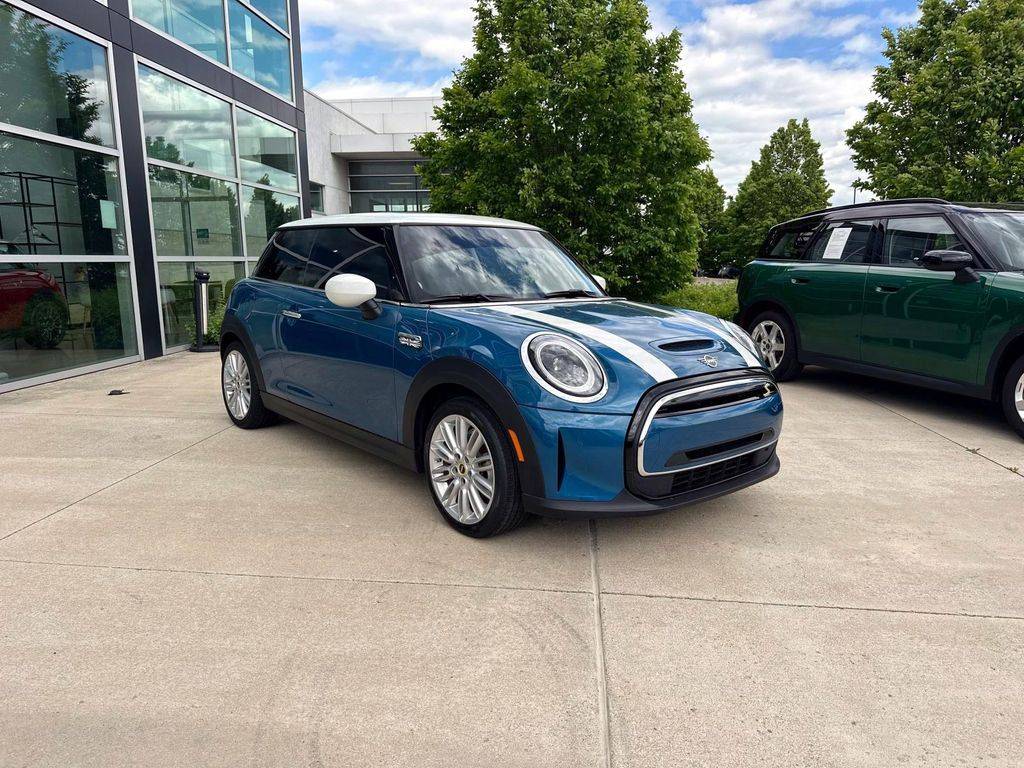 2024 MINI Electric Hardtop Cooper SE — Hatchback — 12,436 mi — Dublin, OH