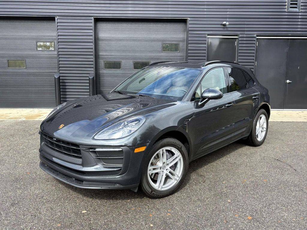 2022 Porsche Macan Standard — SUV — 32,850 mi — Dublin, OH
