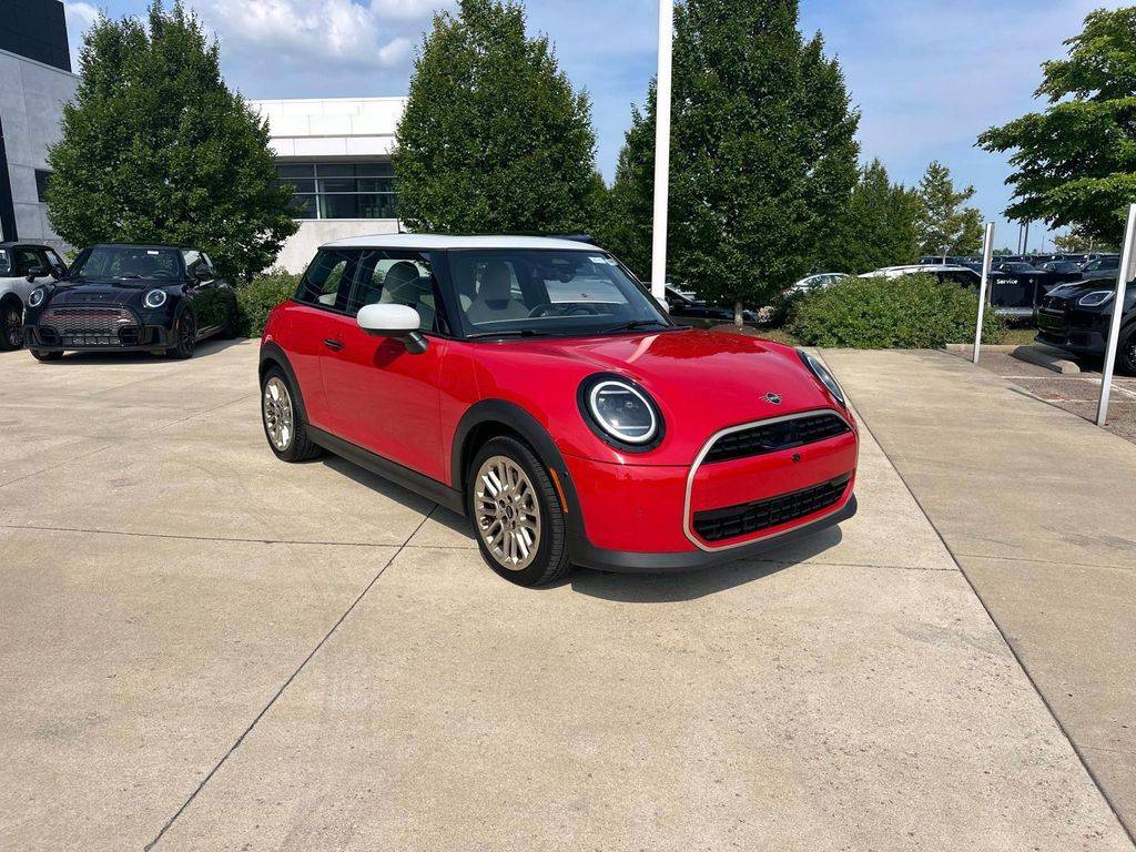 2025 MINI Hardtop Cooper — Hatchback — 5,249 mi — Dublin, OH