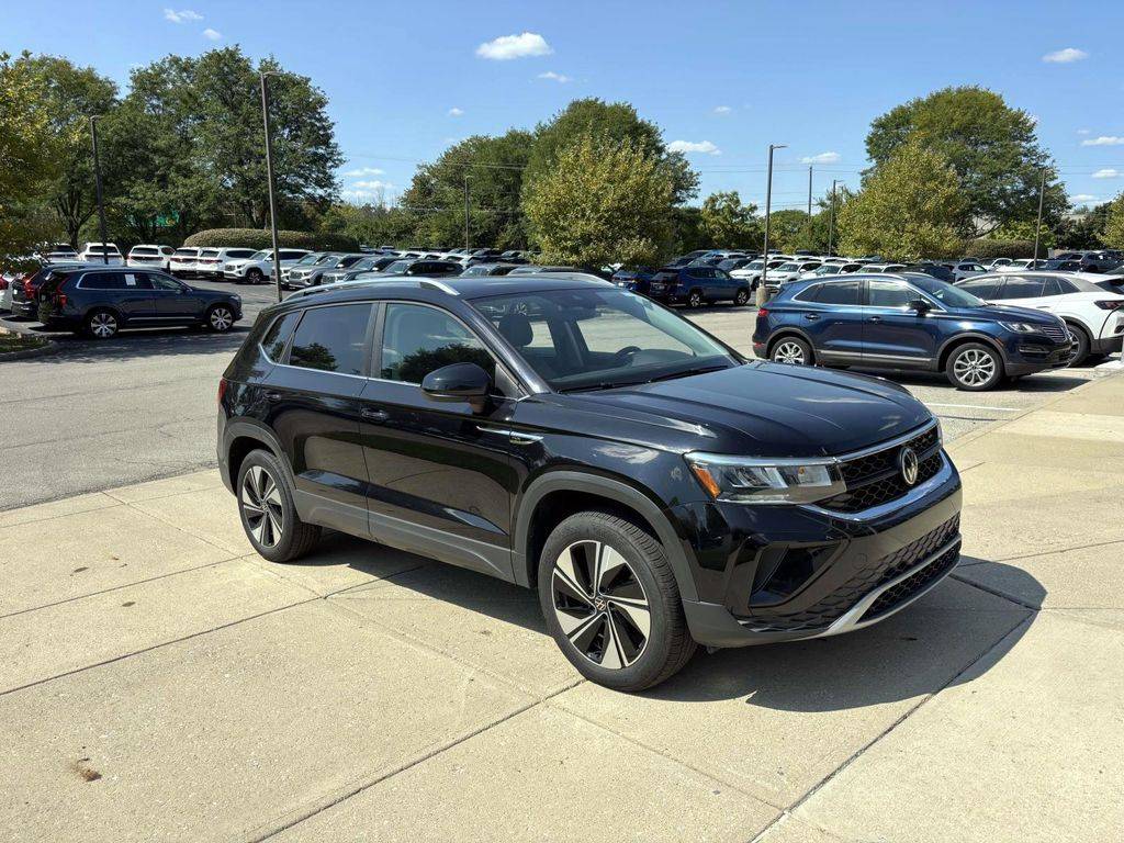 2024 Volkswagen Taos SE — SUV — 6,925 mi — Dublin, OH