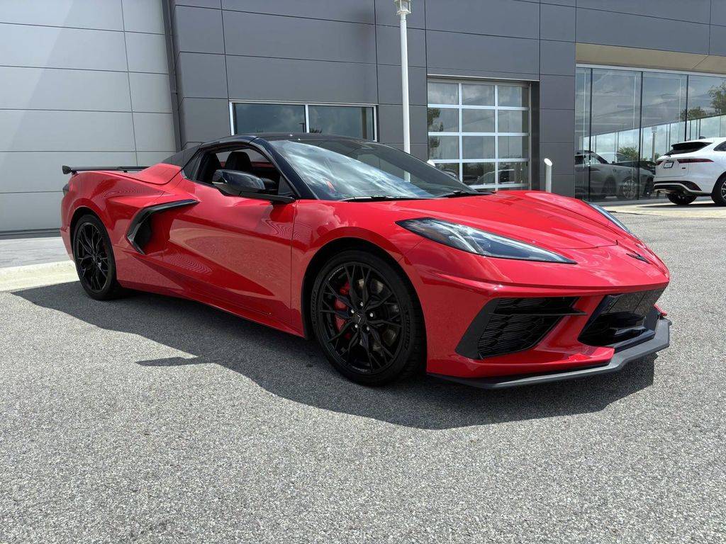 2025 Chevrolet Corvette 2LT — Convertible — 700 mi — Dublin, OH
