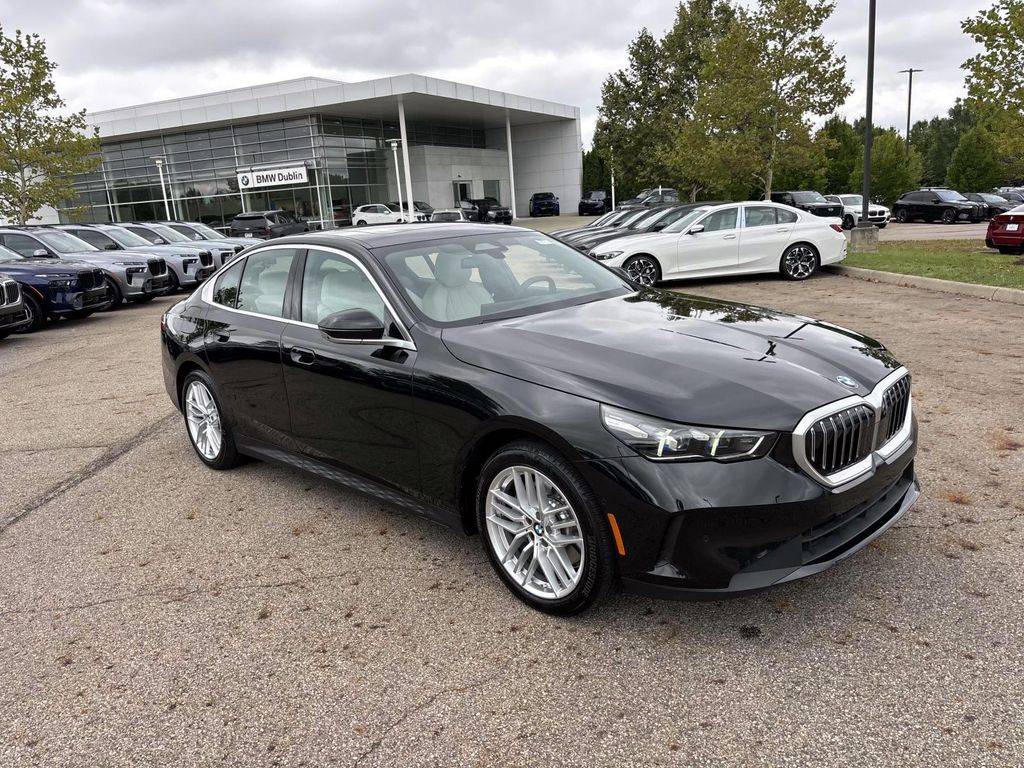 2025 BMW 5 Series 530i — Sedan — 5,748 mi — Dublin, OH
