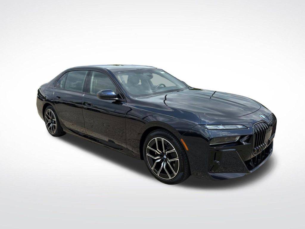2024 BMW i7 eDrive50 — Sedan — 4,906 mi — Dublin, OH